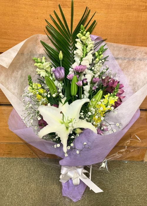 ご出棺時にお棺の上に手向ける花束です。