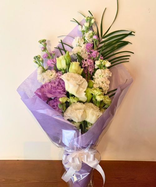 ご出棺の際にお棺の上に手向ける花束。